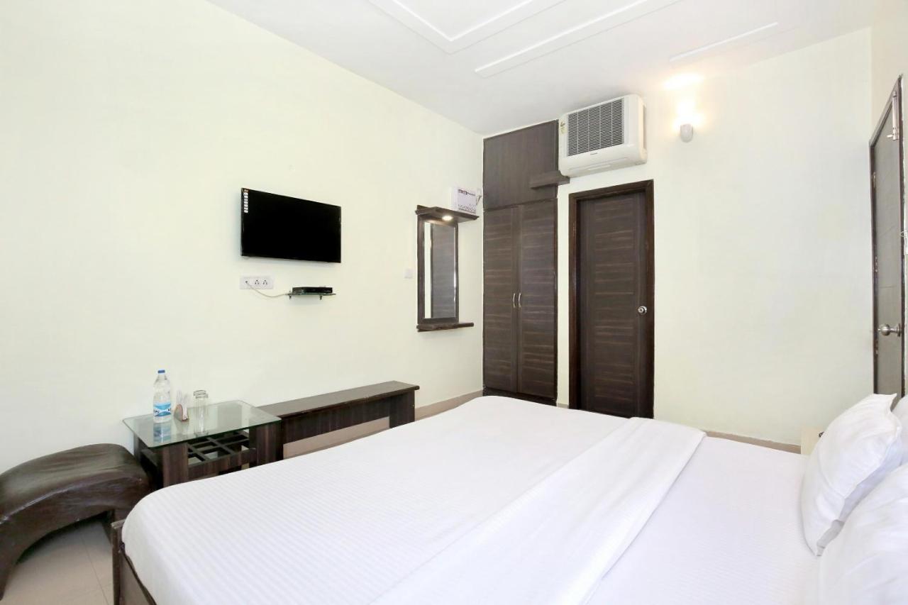 Oyo 9243 Trumpets Hotel Amritsar Extérieur photo