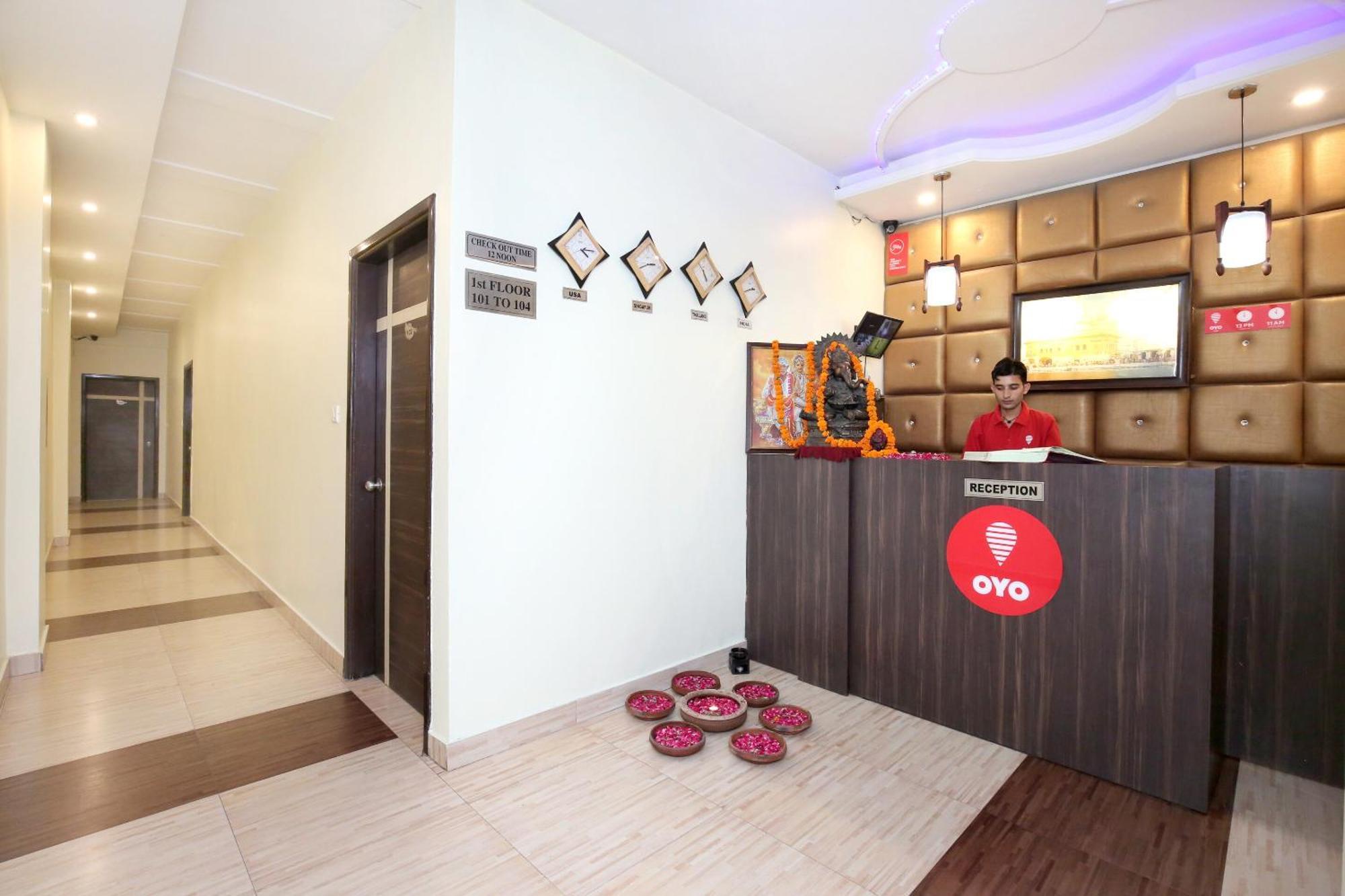Oyo 9243 Trumpets Hotel Amritsar Extérieur photo